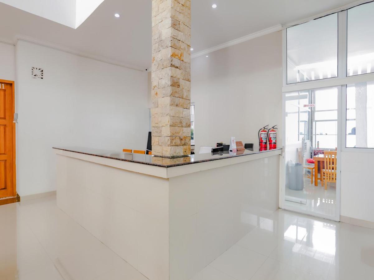 OYO 3980 Lestari Residence Seminyak Extérieur photo