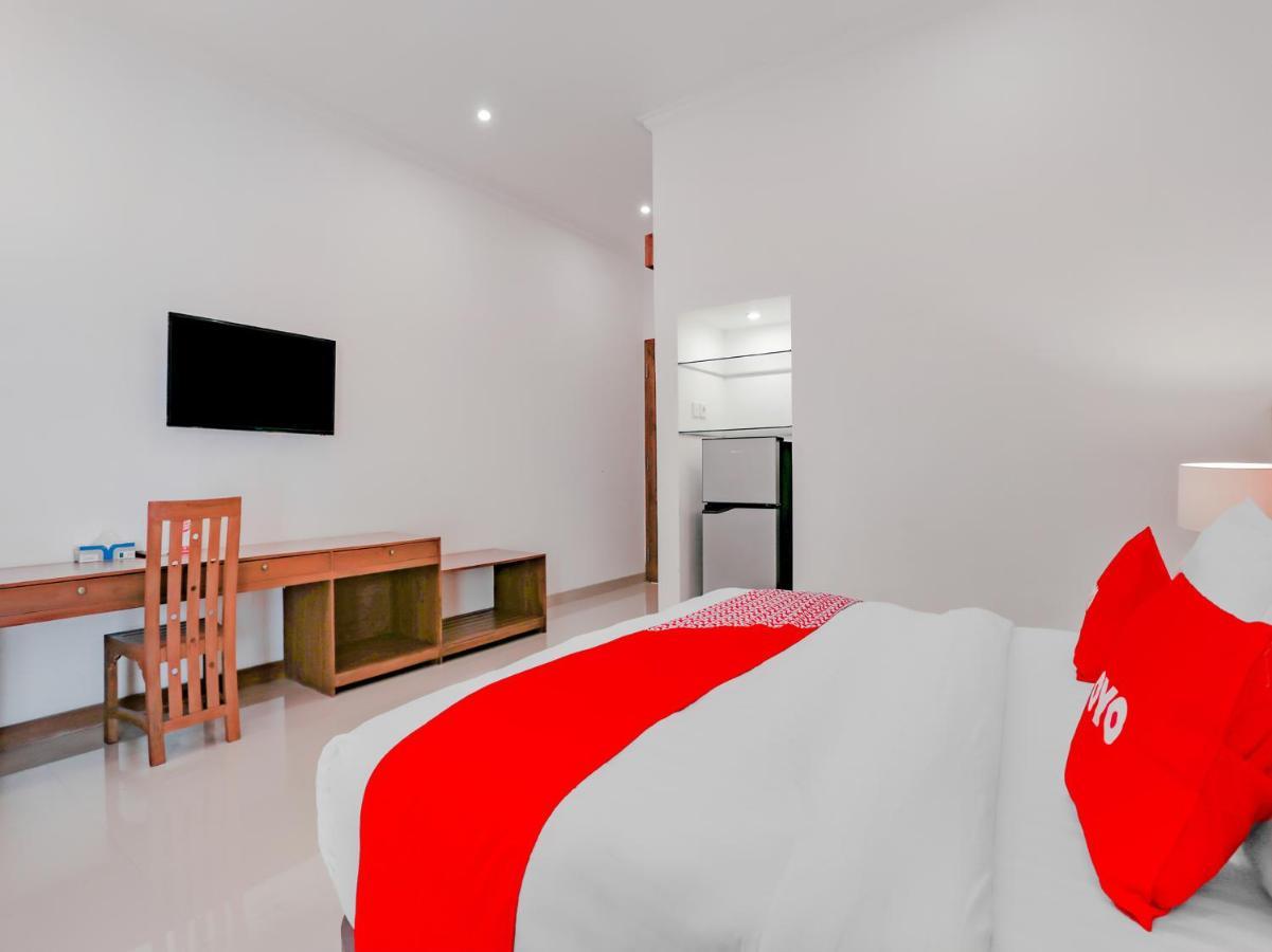 OYO 3980 Lestari Residence Seminyak Extérieur photo